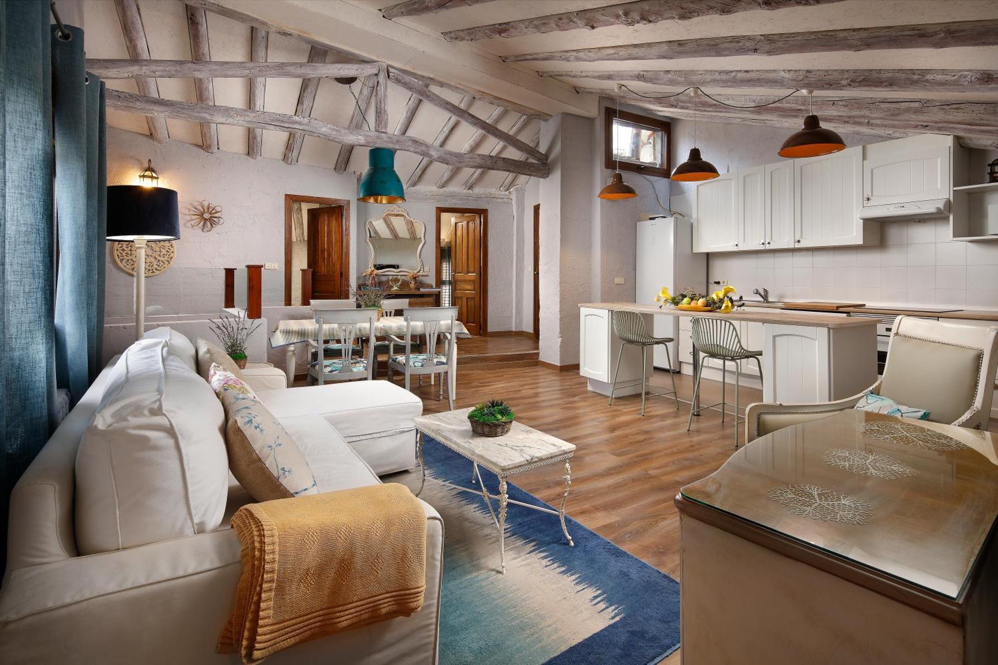 Hotel Villa San Jorge Azanúy Екстериор снимка